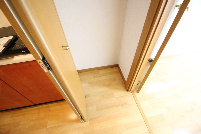物件内観写真9　(収納)