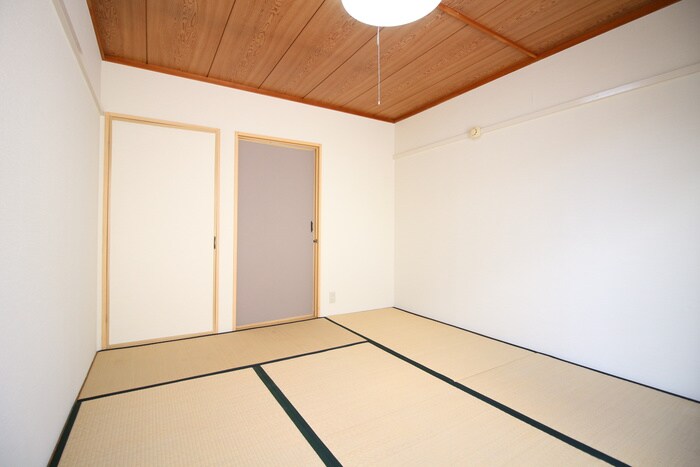 物件内観写真10　(居室)