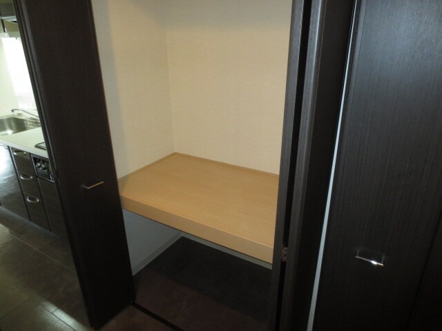 物件内観写真8　(収納)
