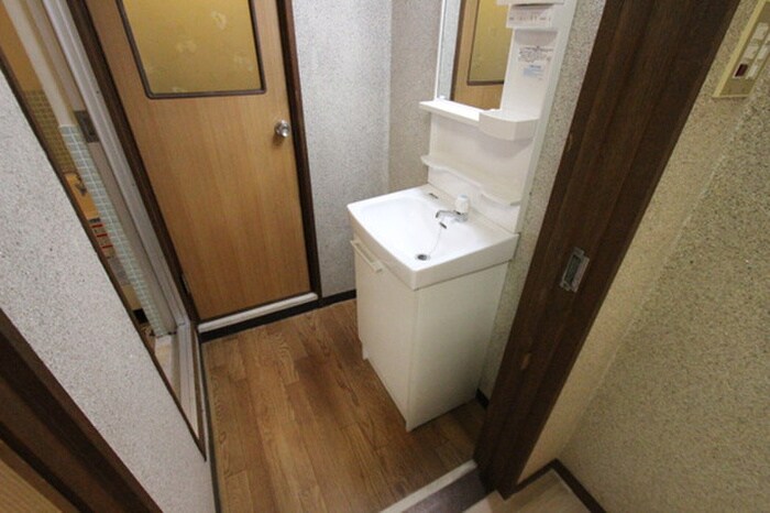 物件内観写真11　(洗面)