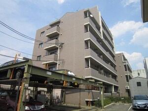 サーン・レイ外観写真