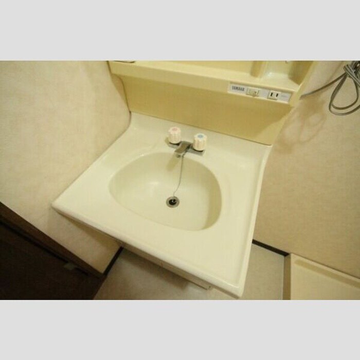 物件内観写真3　(洗面)