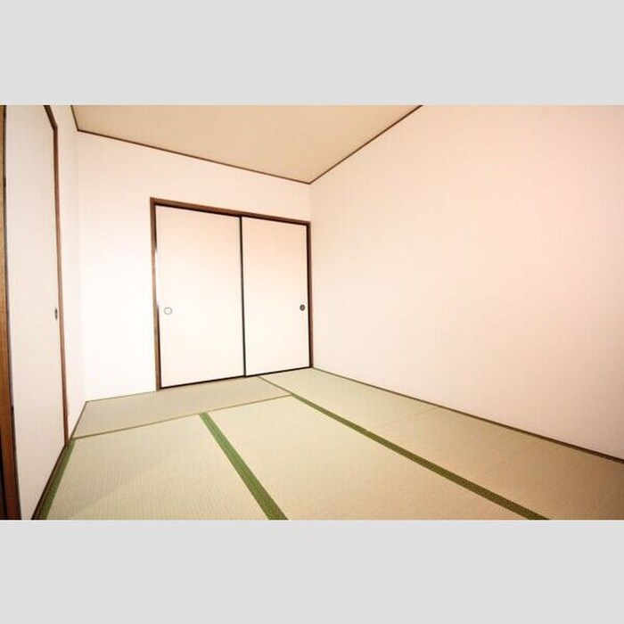 物件内観写真5　(居室)