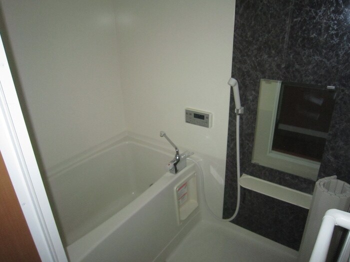 物件内観写真9　(バス／シャワールーム等)