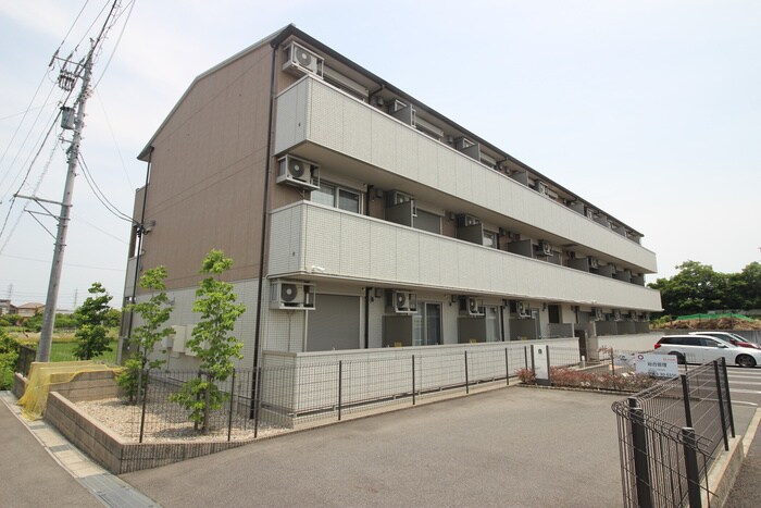 パストラーレ富士松の物件外観写真