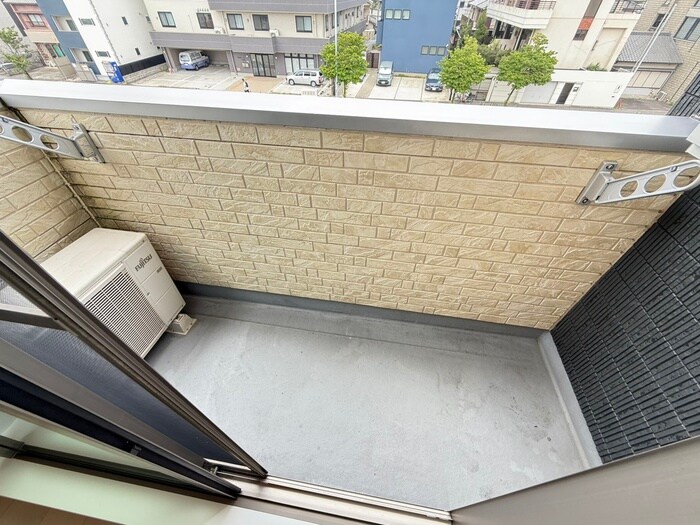 物件内観写真18　(ベランダ・バルコニー)