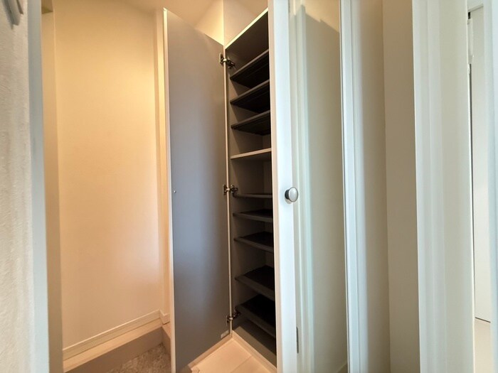 物件内観写真20　(靴箱)