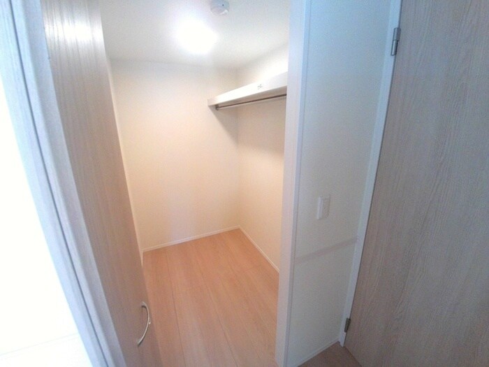 物件内観写真14　(収納)