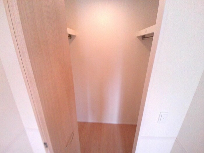物件内観写真15　(収納)