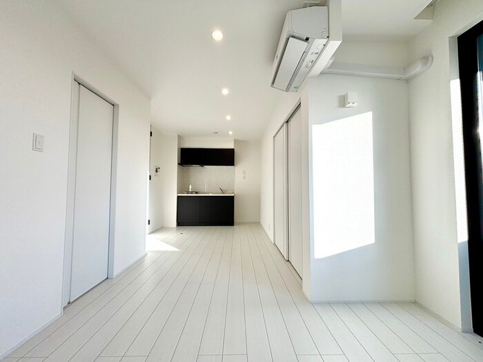 物件内観写真2　(居室)