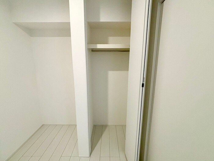 物件内観写真13　(収納)