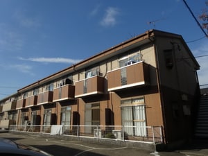 ファミール岩塚外観写真