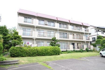 葛岡マンション外観写真