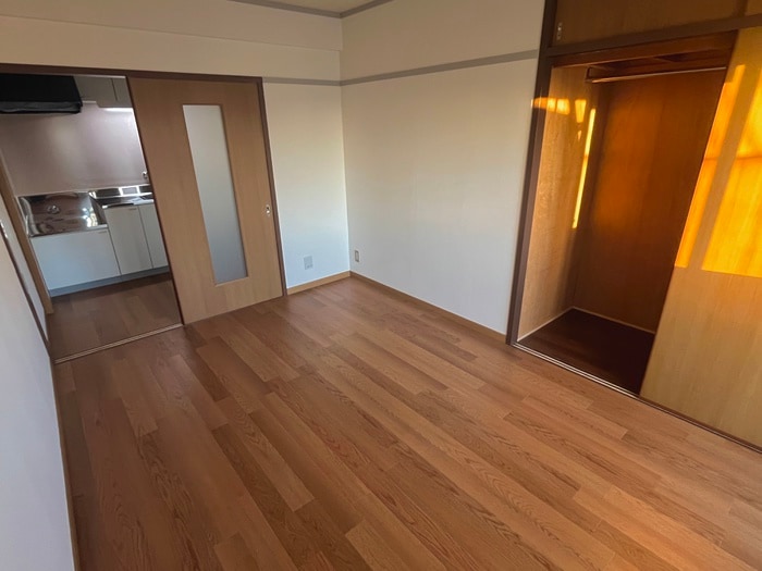 物件内観写真7　(居室)