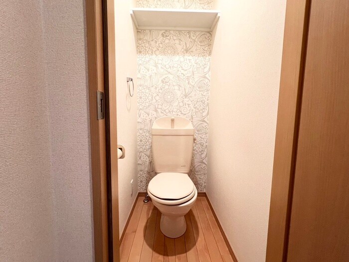 物件内観写真14　(トイレ)