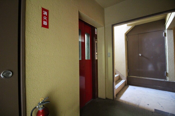 物件外観写真4　(建物設備)