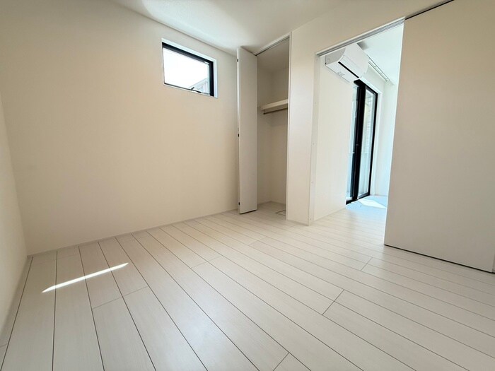 物件内観写真9　(居室)