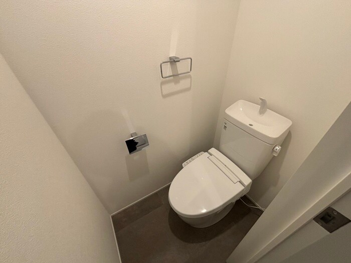 物件内観写真22　(トイレ)