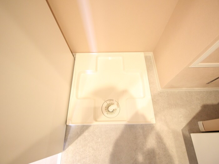 物件内観写真17　(洗濯機置場)