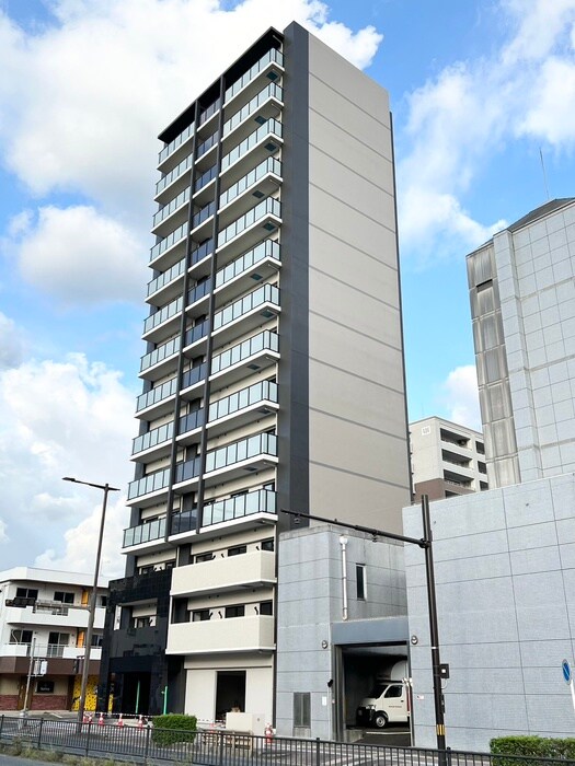 物件外観写真4　(建築中)