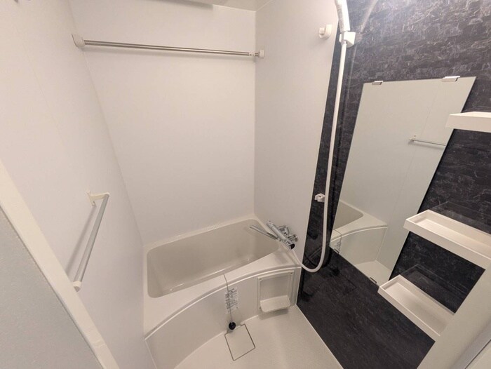物件内観写真11　(バス／シャワールーム等)