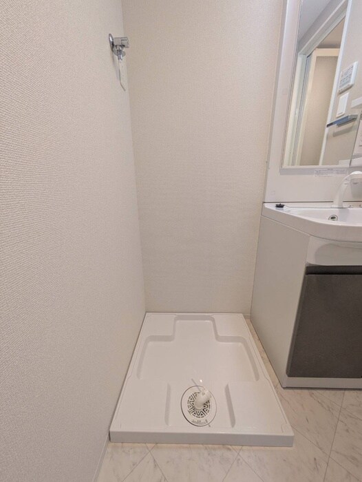 物件内観写真12　(廊下)