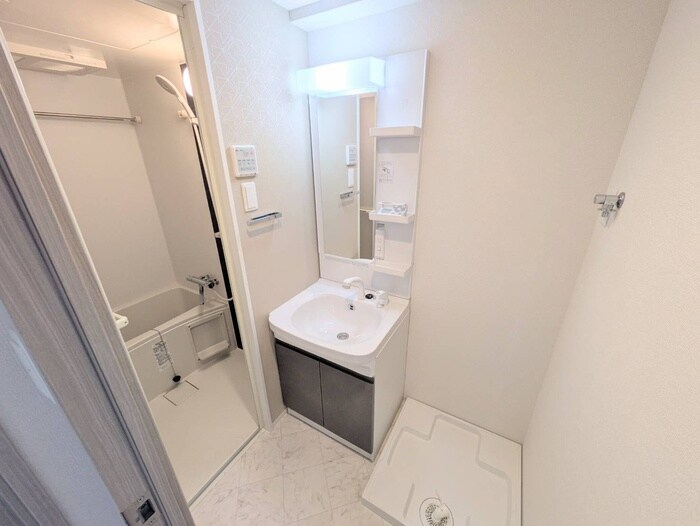 物件内観写真13　(洗面)