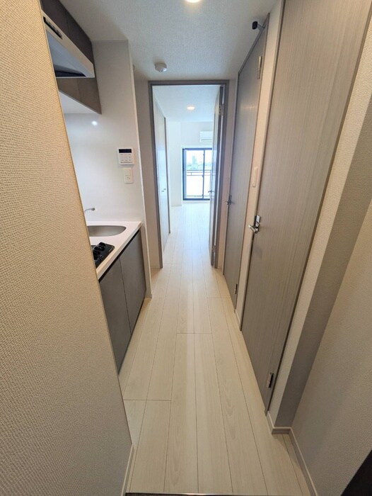 物件内観写真16　(廊下)
