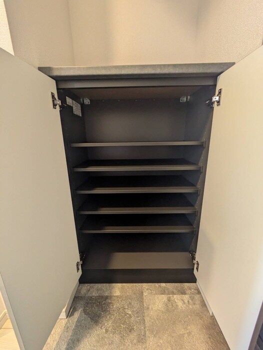 物件内観写真19　(靴箱)