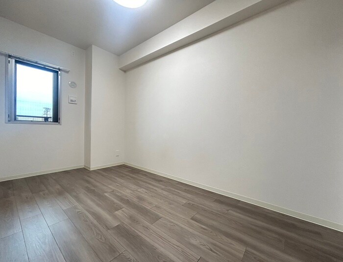 物件内観写真2　(居室)