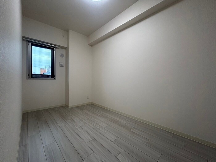 物件内観写真2　(居室)