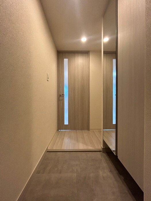 物件内観写真16　(廊下)