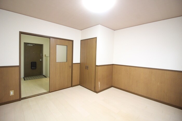 物件内観写真11　(居室)