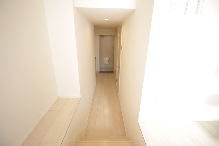 物件内観写真20　(廊下)