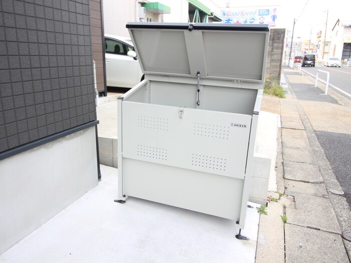 物件外観写真3　(外観写真)