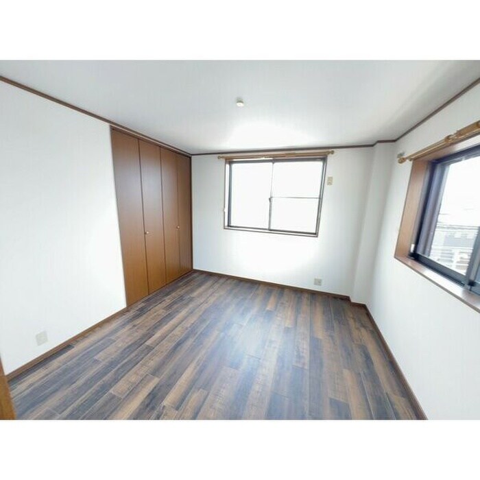 物件内観写真6　(居室)