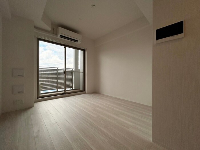 物件内観写真1　(居室)