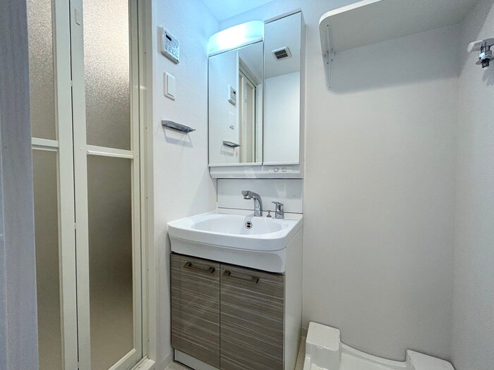 物件内観写真6　(洗面)