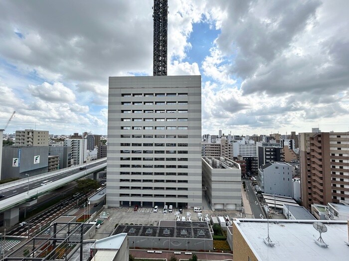 物件内観写真9　(室内からの展望)