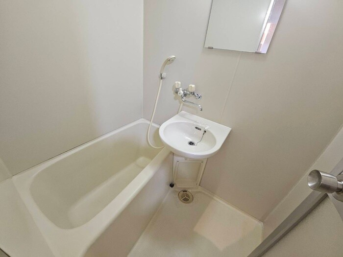 物件内観写真9　(バス／シャワールーム等)