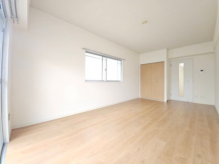 物件内観写真16　(居室)