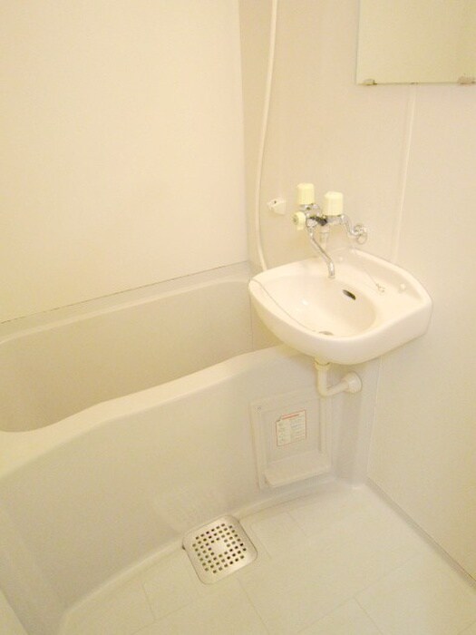 物件内観写真12　(バス／シャワールーム等)