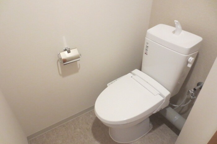 物件内観写真12　(トイレ)