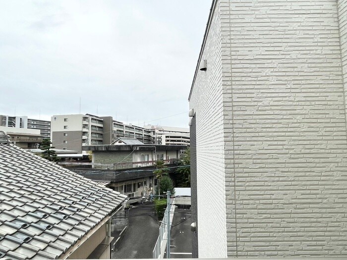 物件内観写真19　(室内からの展望)