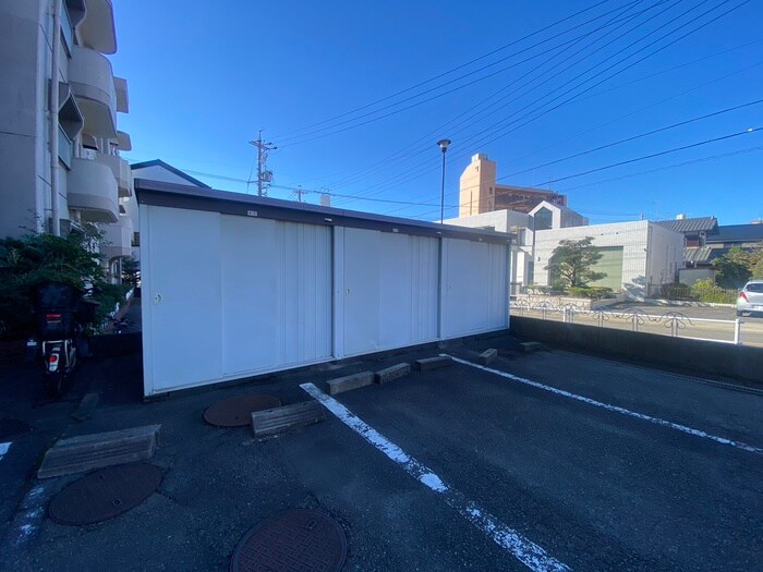 物件外観写真3　(建物設備)