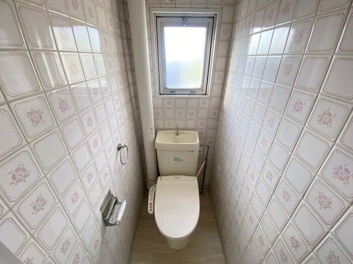 物件内観写真16　(トイレ)