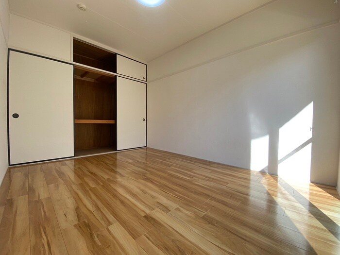 物件内観写真17　(居室)