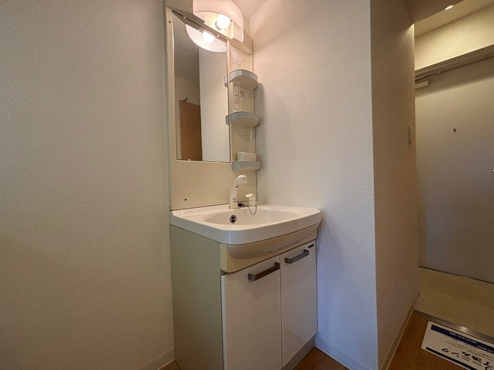 物件内観写真12　(洗面)