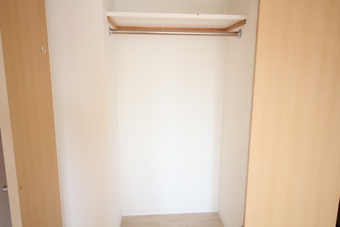 物件内観写真15　(収納)