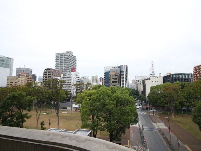 物件内観写真22　(室内からの展望)